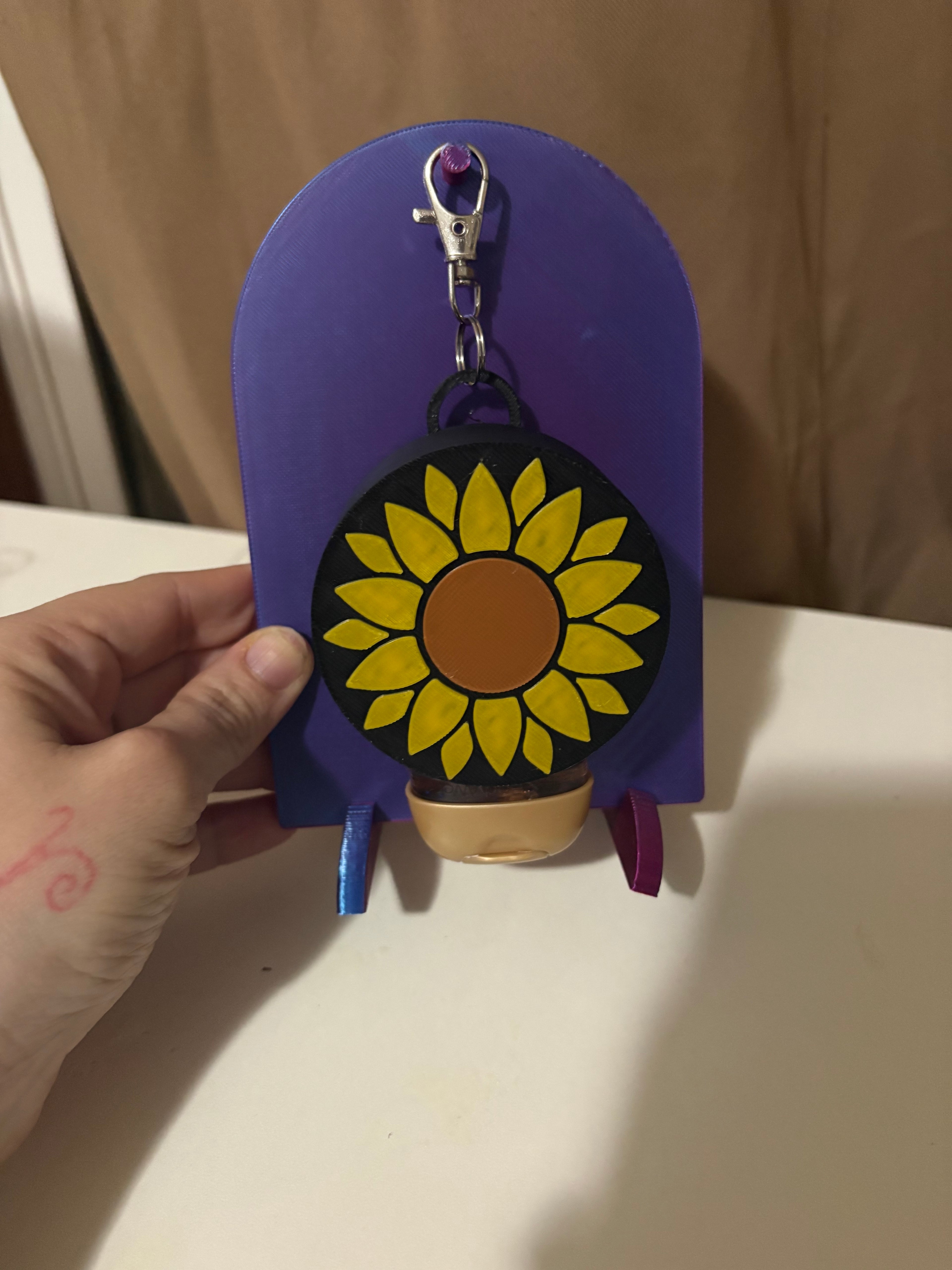 Sunflower PocketBac Holder Keychain 3D