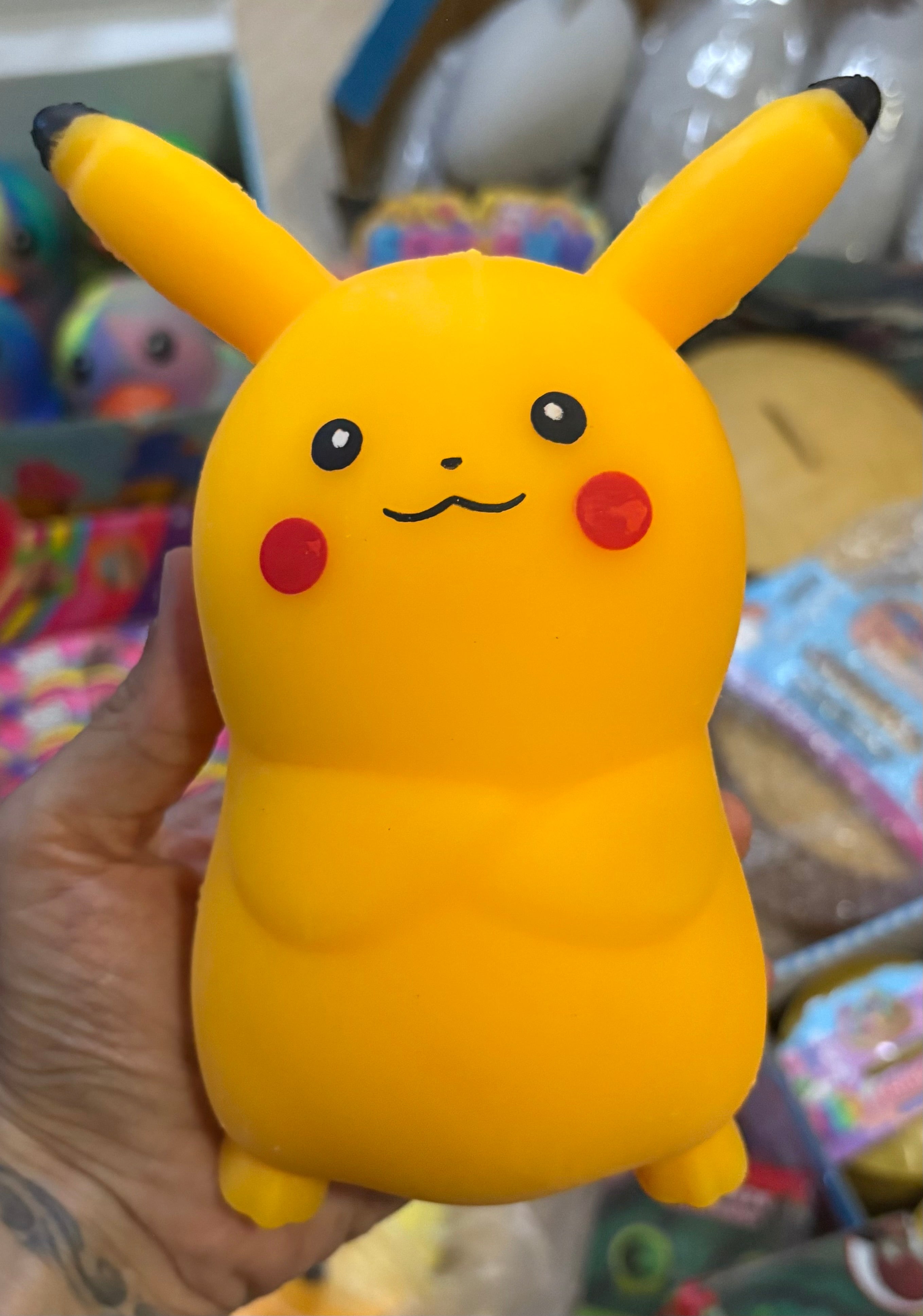 Jumbo Pikachu squishy