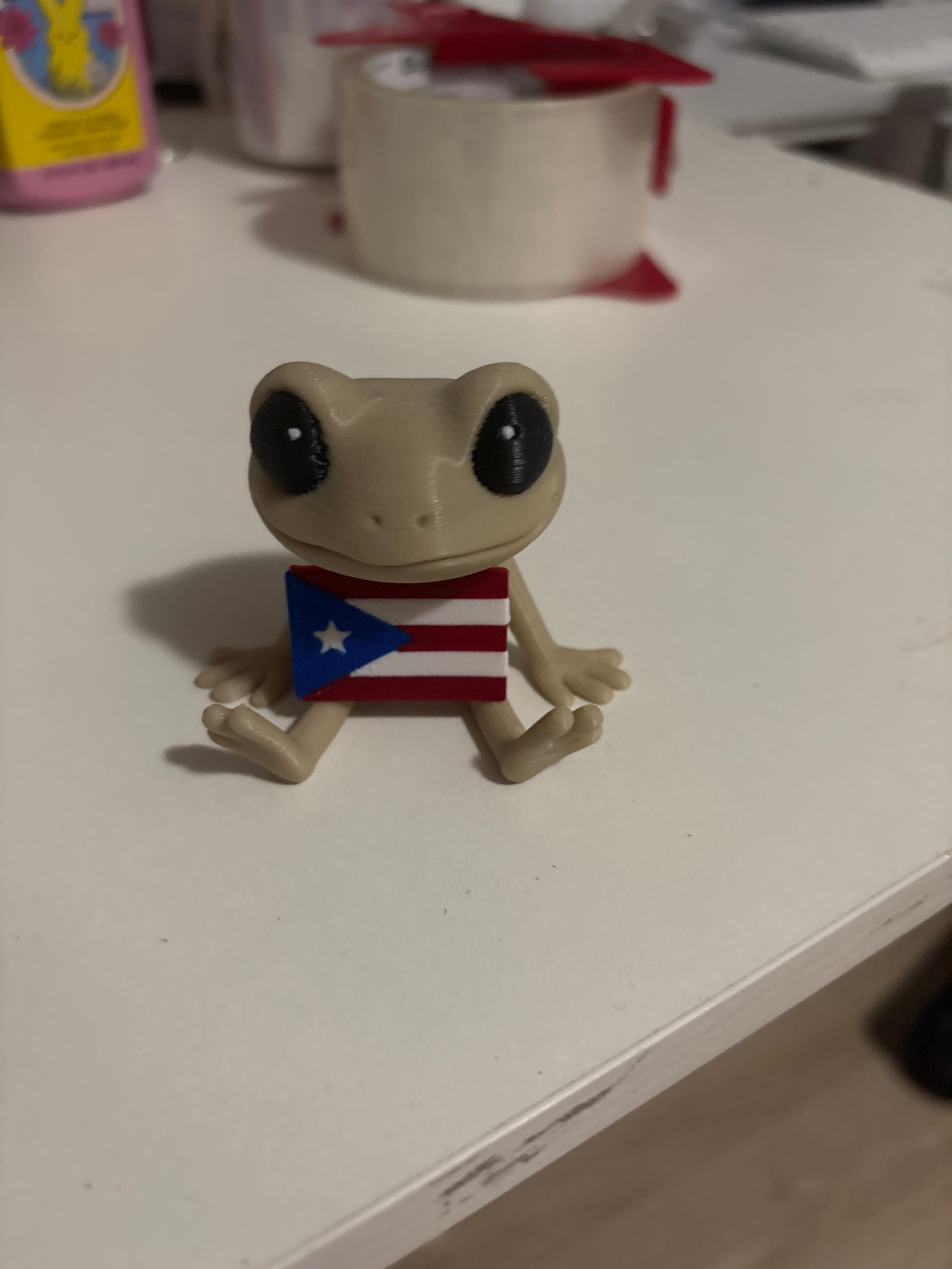 3D Printed Coquí with Puerto Rico Flag
