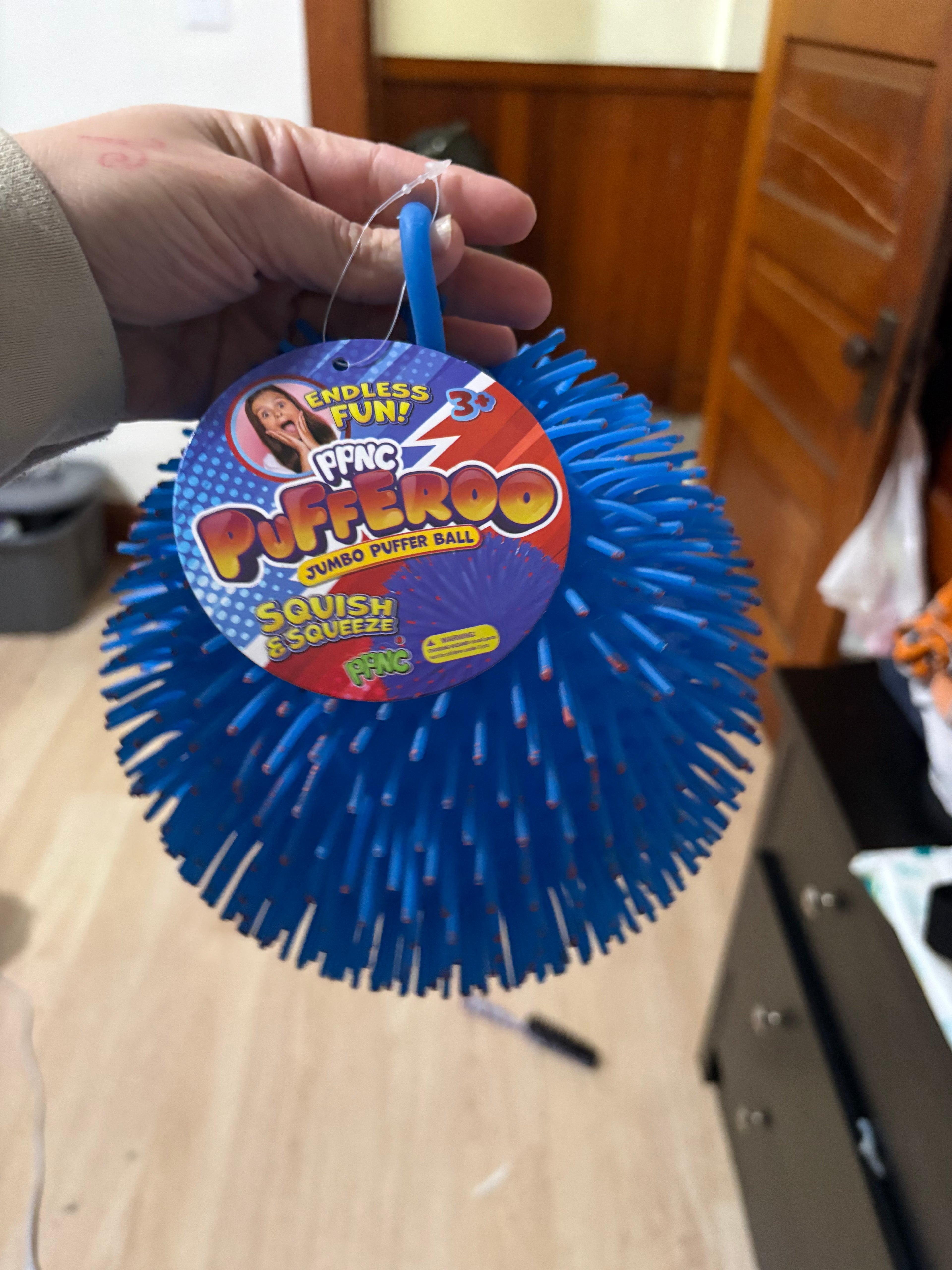 Jumbo puffer ball