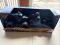 Monster Jam Megalodon “Into Deep” Playset Shark Truck + 2 Mini Trucks True Metal New
